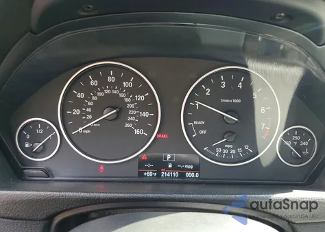 2016 BMW 320 Xi из США, поврежденный, VIN WBA8A3C5XGK551444